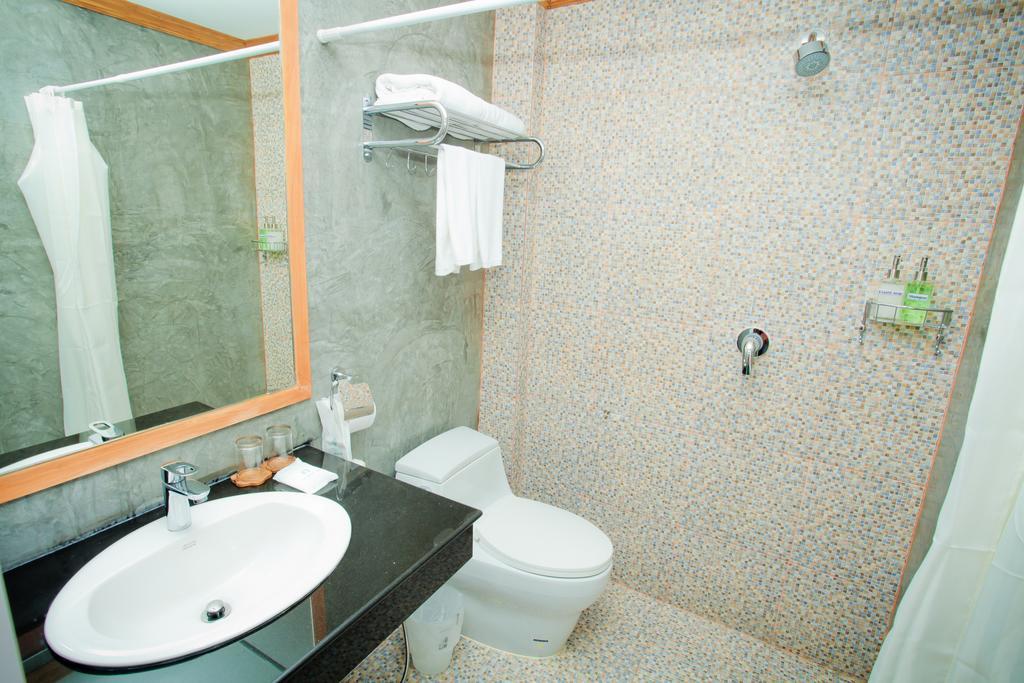 Chaphone Guesthouse Phuket Εξωτερικό φωτογραφία