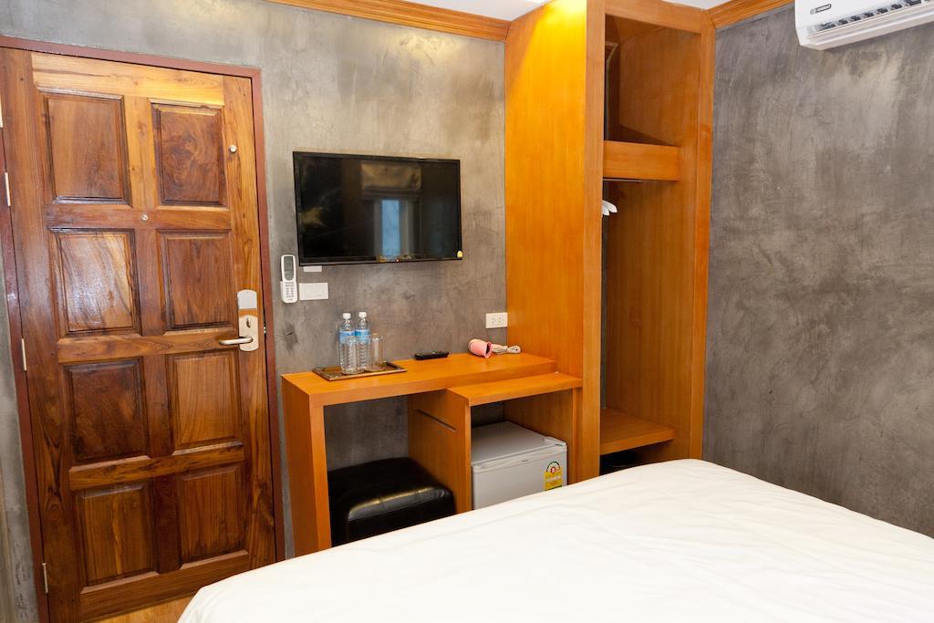 Chaphone Guesthouse Phuket Δωμάτιο φωτογραφία