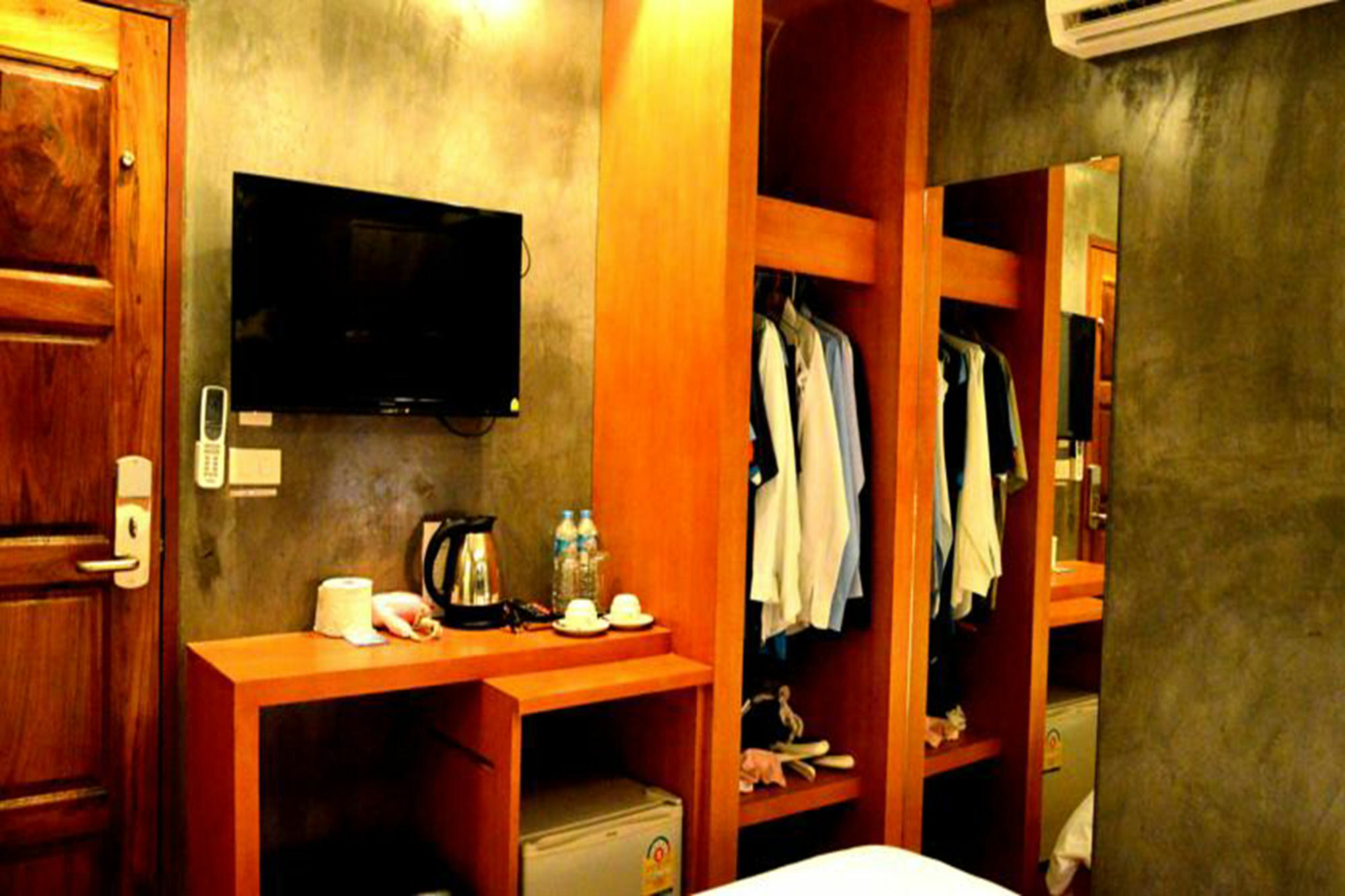 Chaphone Guesthouse Phuket Εξωτερικό φωτογραφία